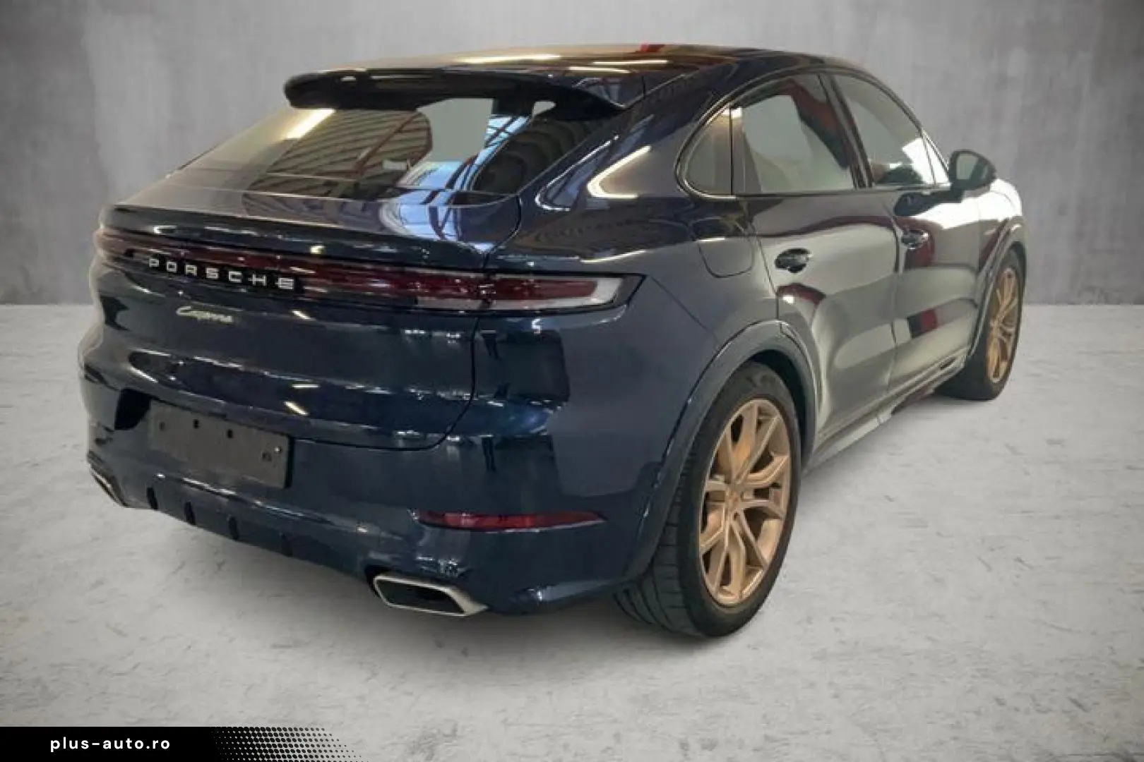 PORSCHE Cayenne Coupe E-Hybrid   Design   Chrono   Inno