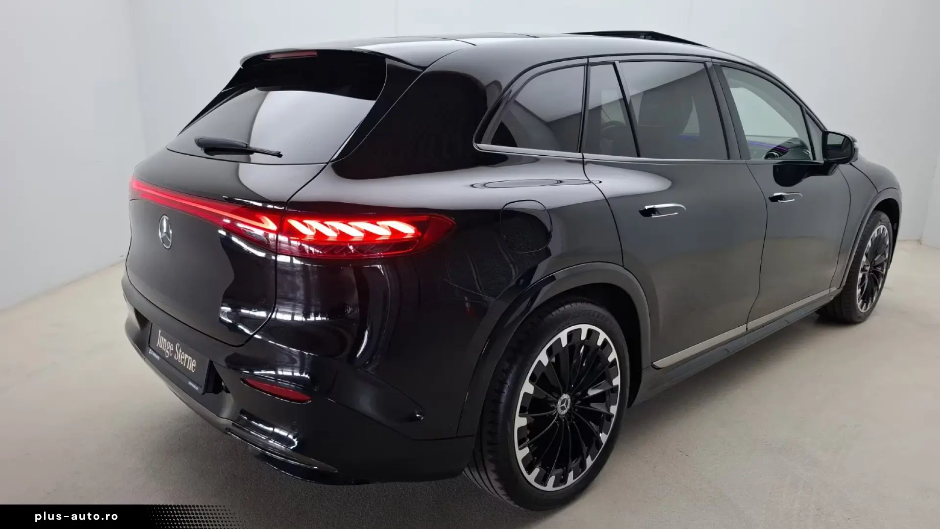 Mercedes-Benz EQS 450  SUV AMG Business Class Hyperscreen