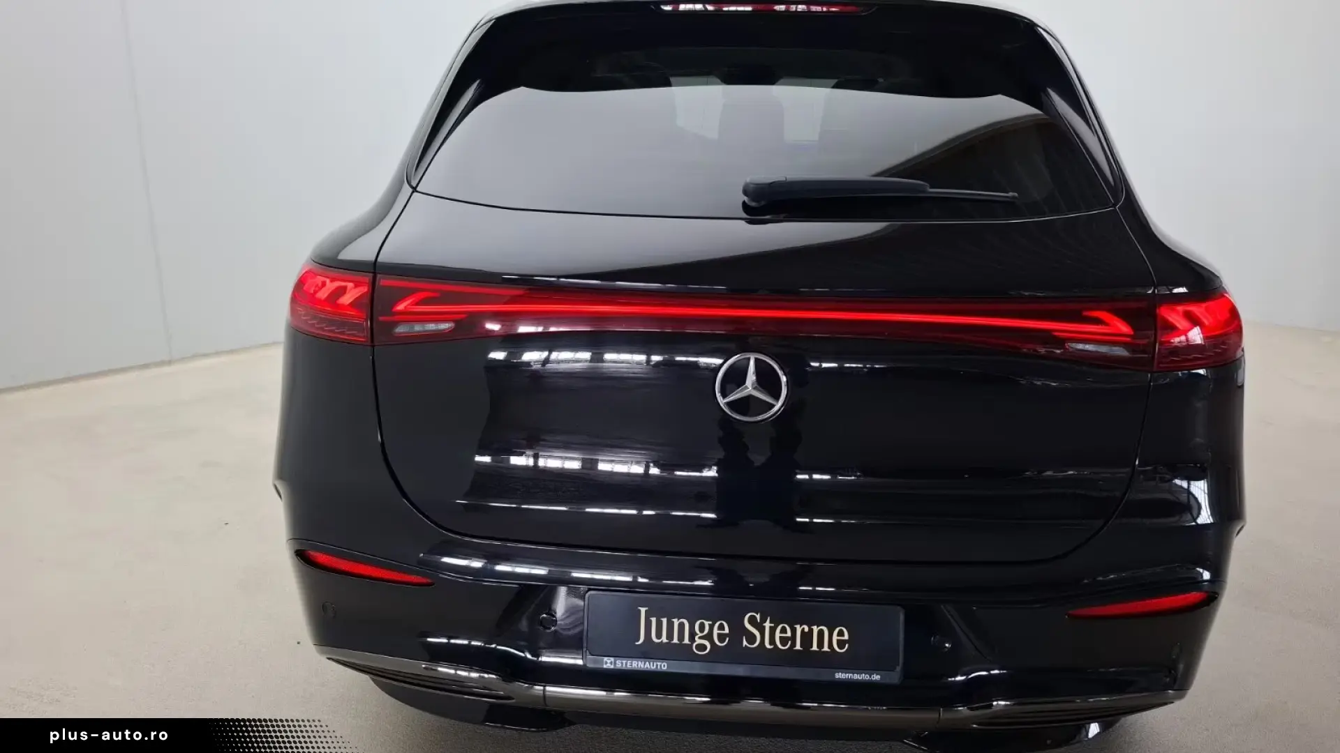 Mercedes-Benz EQS 450  SUV AMG Business Class Hyperscreen