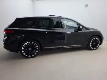 Mercedes-Benz EQS 450  SUV AMG Business Class Hyperscreen