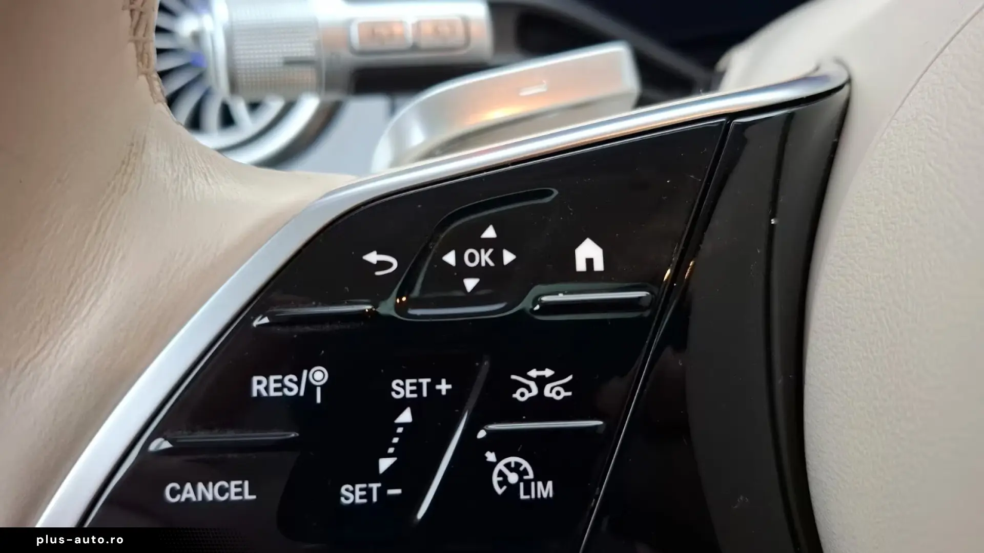 Mercedes-Benz EQS 450  SUV AMG Business Class Hyperscreen