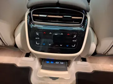 Mercedes-Benz EQS 450  SUV AMG Business Class Hyperscreen