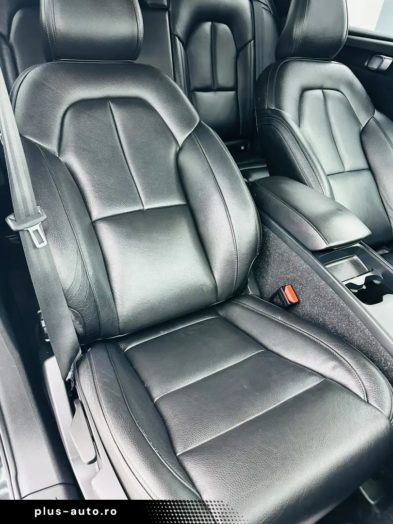 VOLVO XC40 2021 2.0D E6 Garantie 12 Luni Rate Avans 0 Doar C
