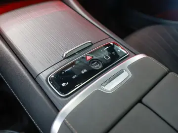 Mercedes-Benz EQS 450  SUV AMG Sport Premium  Hyperscreen