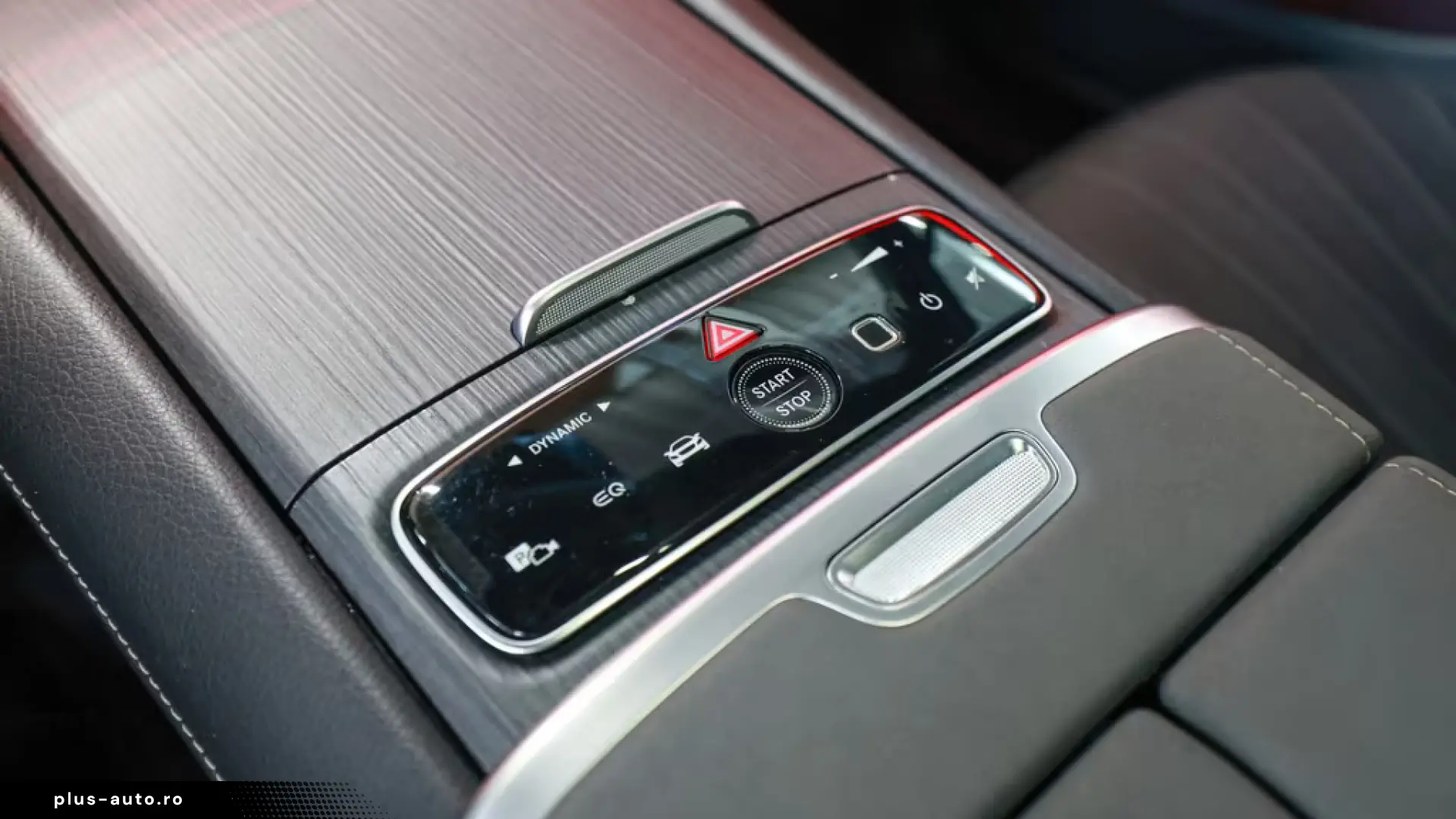 Mercedes-Benz EQS 450  SUV AMG Sport Premium  Hyperscreen