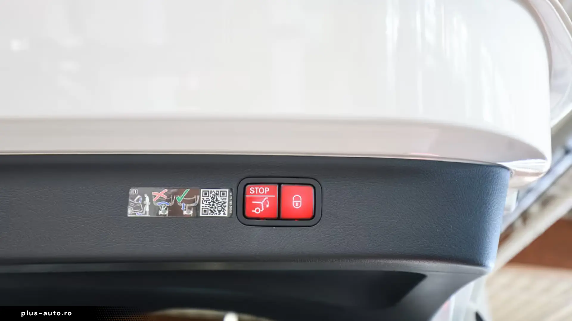 Mercedes-Benz EQS 450  SUV AMG Sport Premium  Hyperscreen