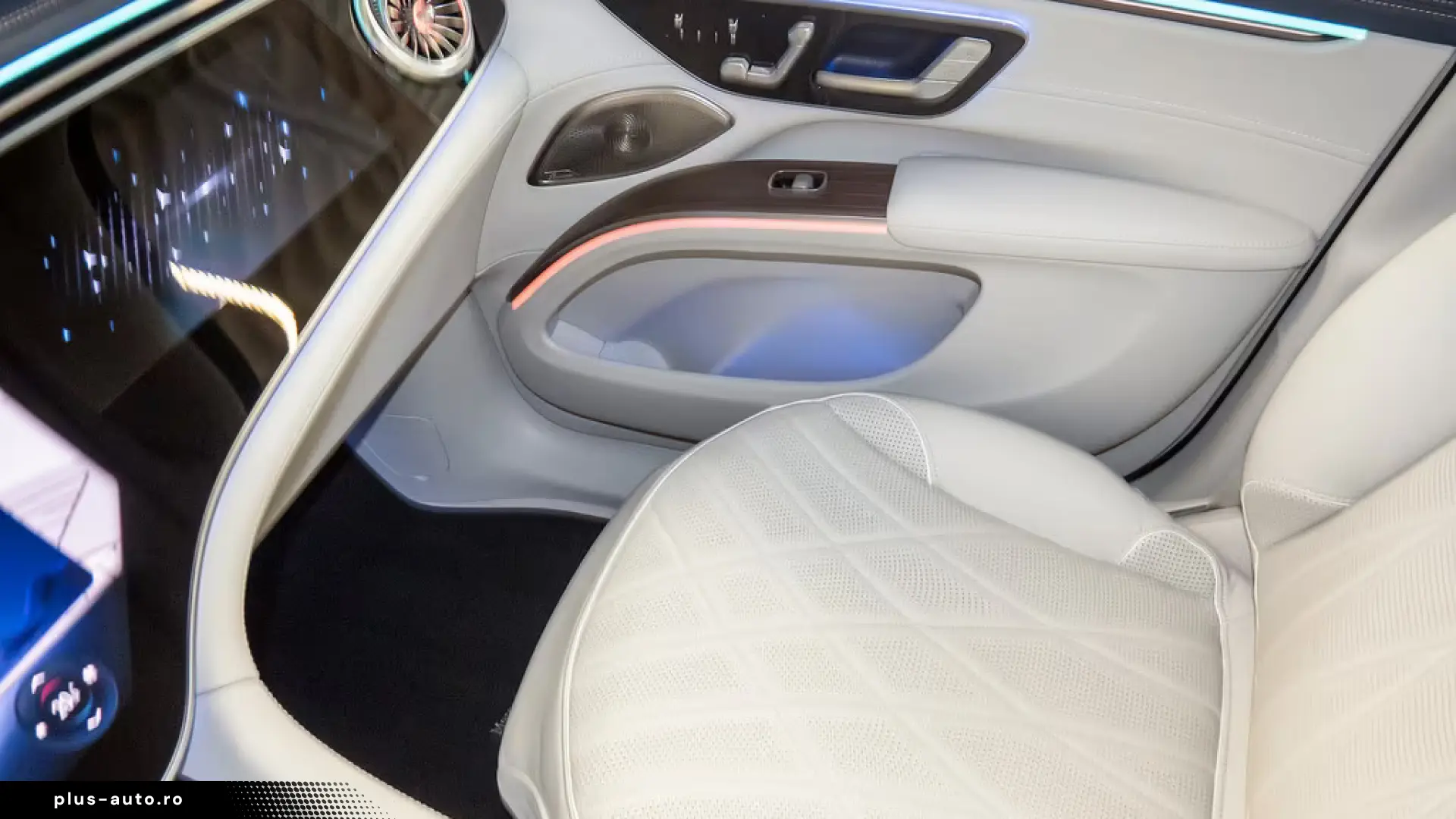 Mercedes-Benz EQS 450  SUV ElectricArt Premium PANO