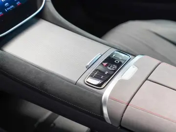 Mercedes-Benz EQS 450 4M AMG Line HYPERSCREEN Massage