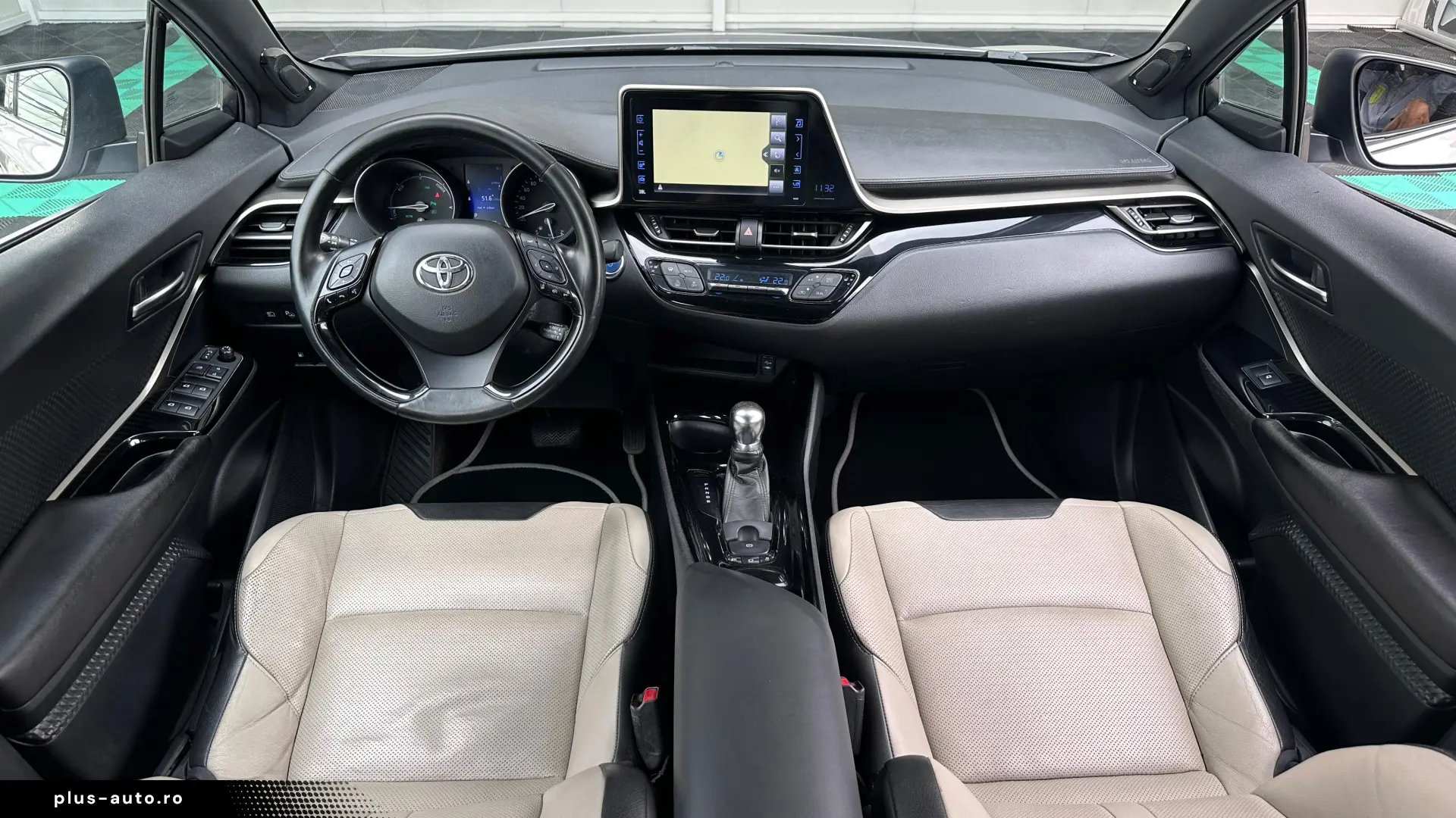 Toyota C-HR Hibrid 1.8 Benzina 122 CP An 2018