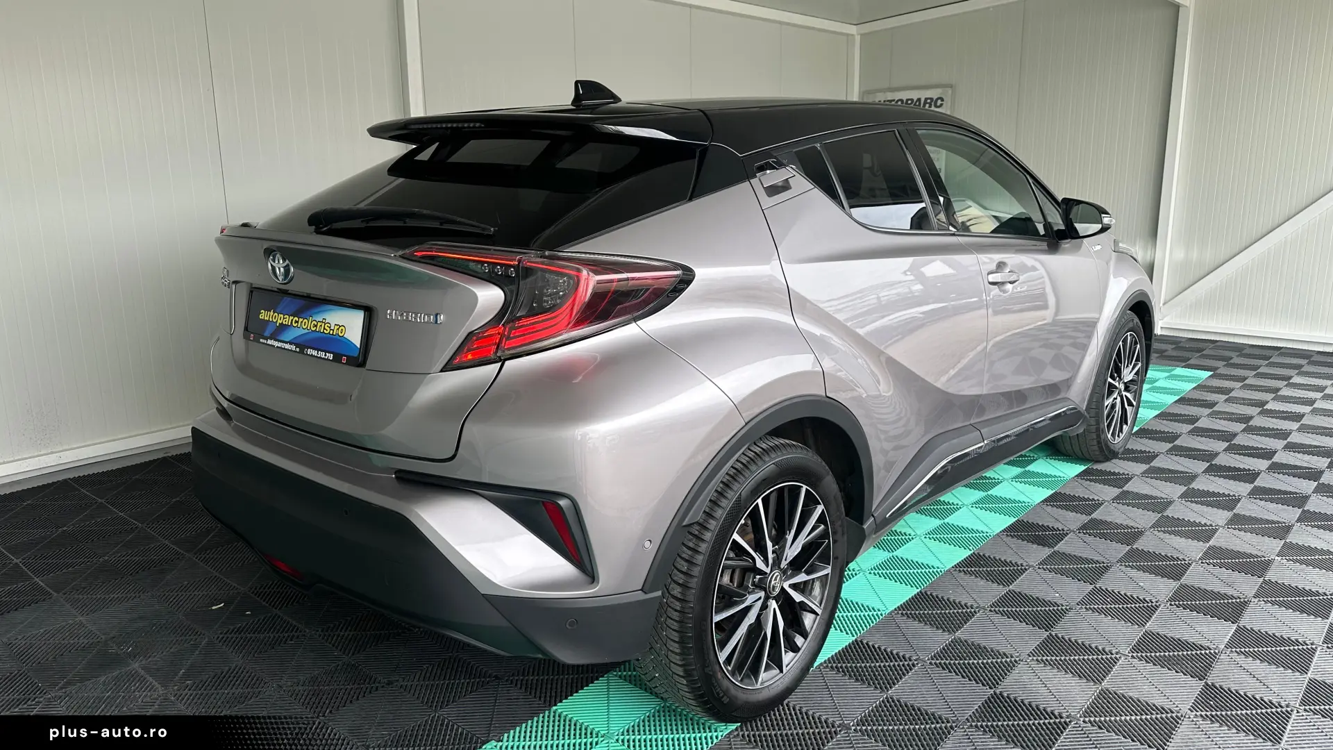 Toyota C-HR Hibrid 1.8 Benzina 122 CP An 2018