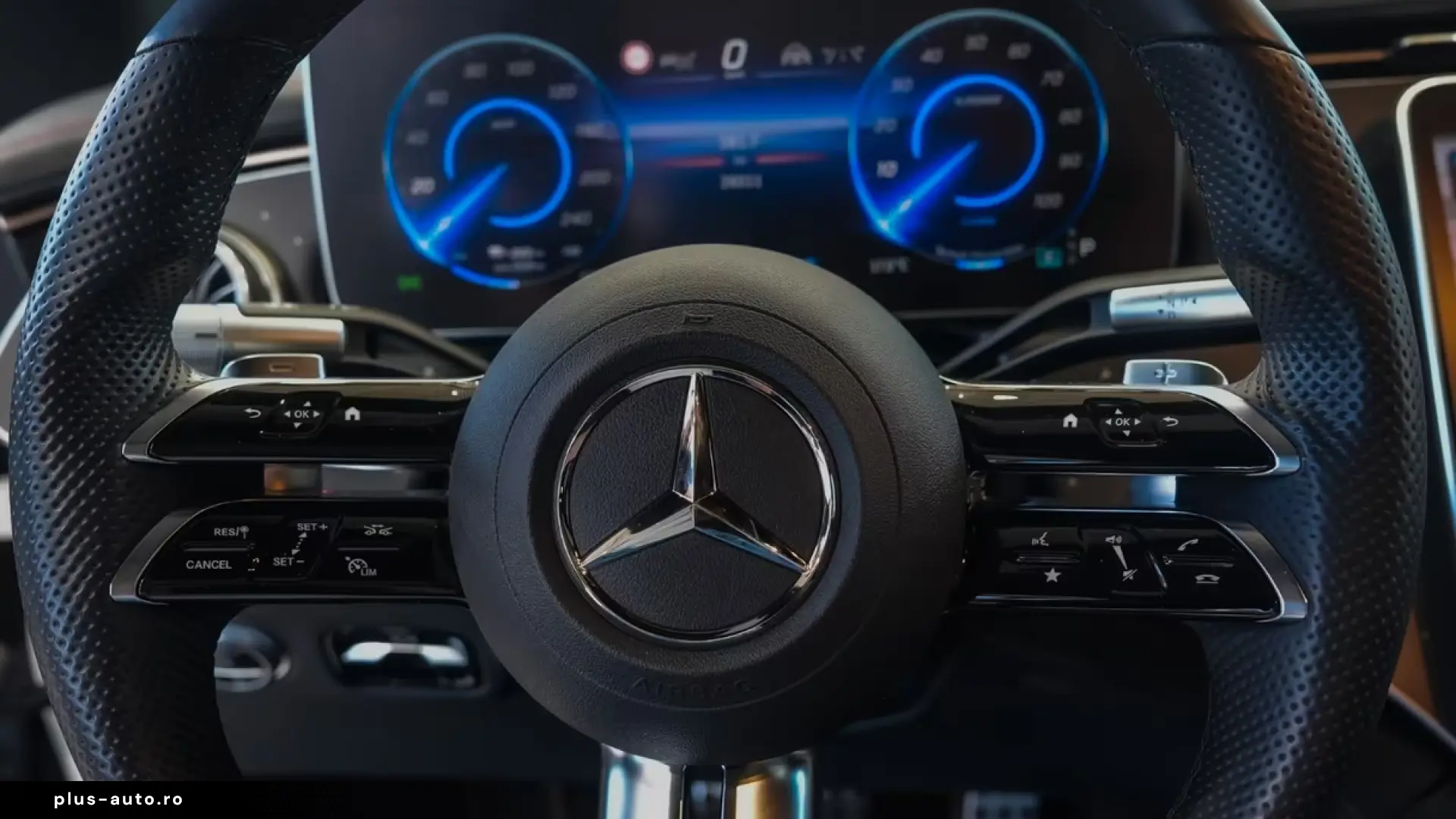 Mercedes-Benz EQS 450   AMG NIGHT AIRM PANO DESIGNO