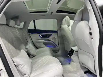 Mercedes-Benz EQS 450  AMG Premium Airmatic Massage