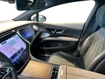 Mercedes-Benz EQS 580 4M AMG Burm HUD Pano