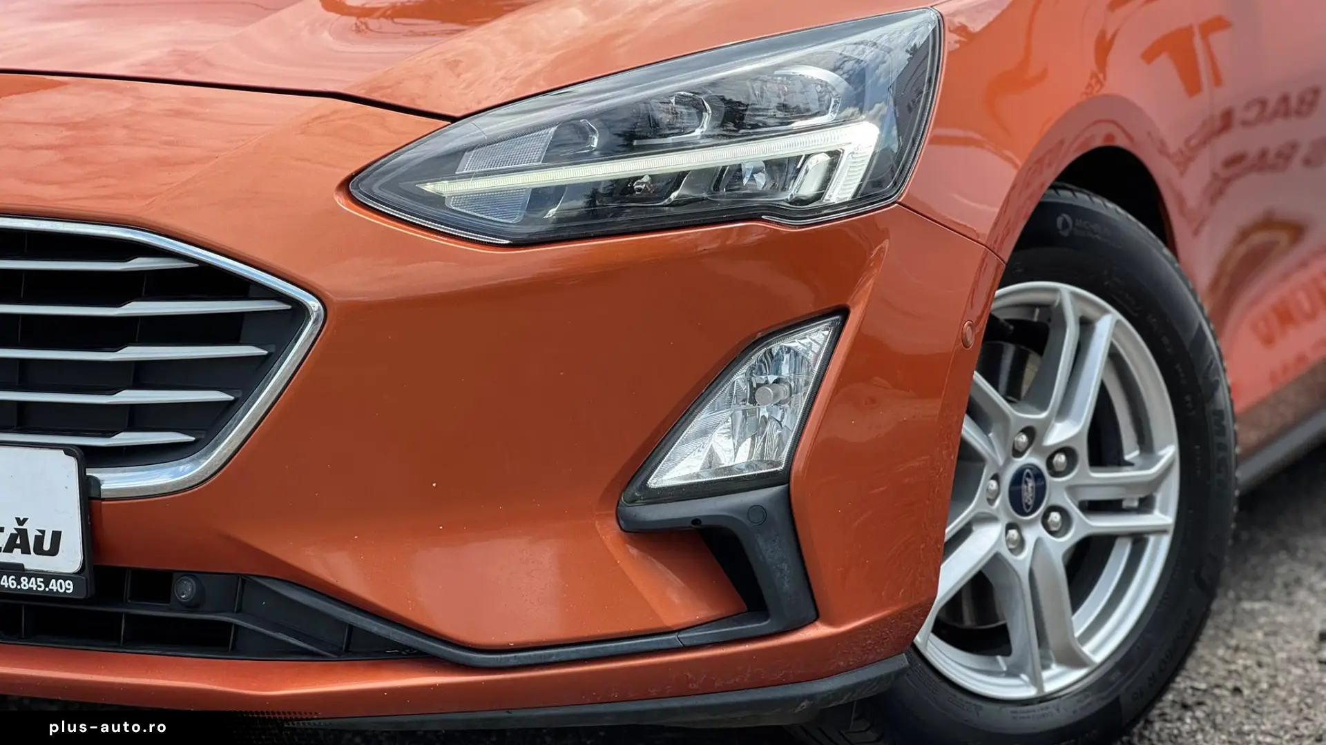FORD FOCUS