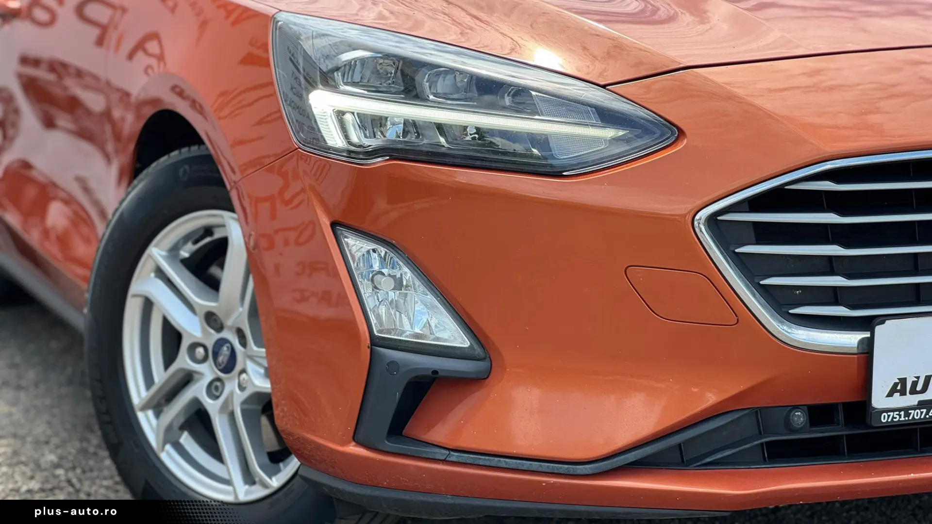 FORD FOCUS