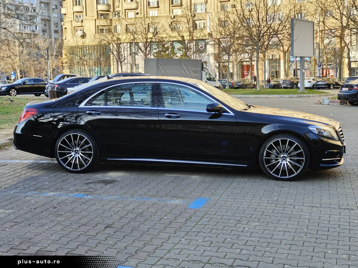 Mercedes-Benz S 400