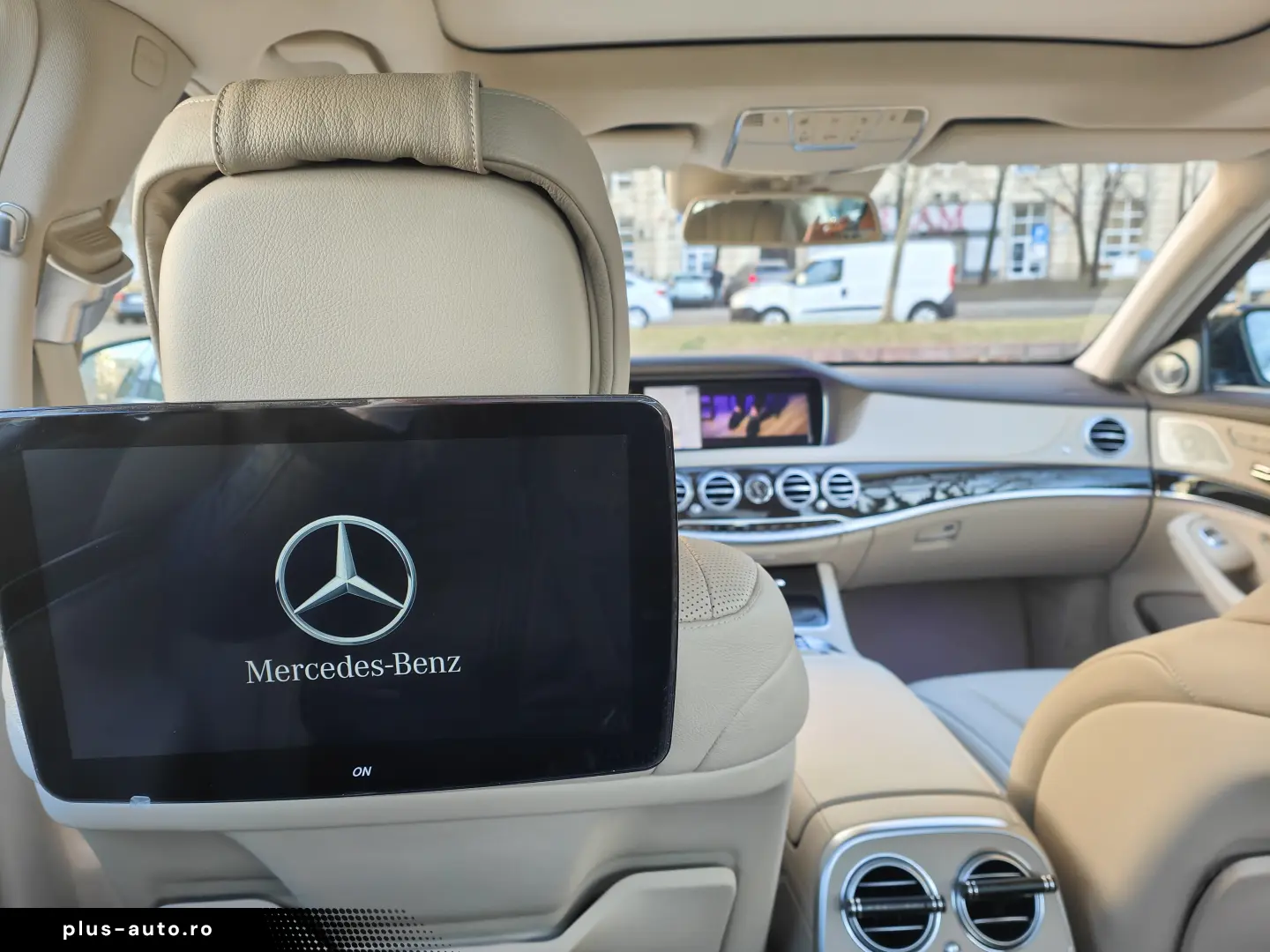 Mercedes-Benz S 400