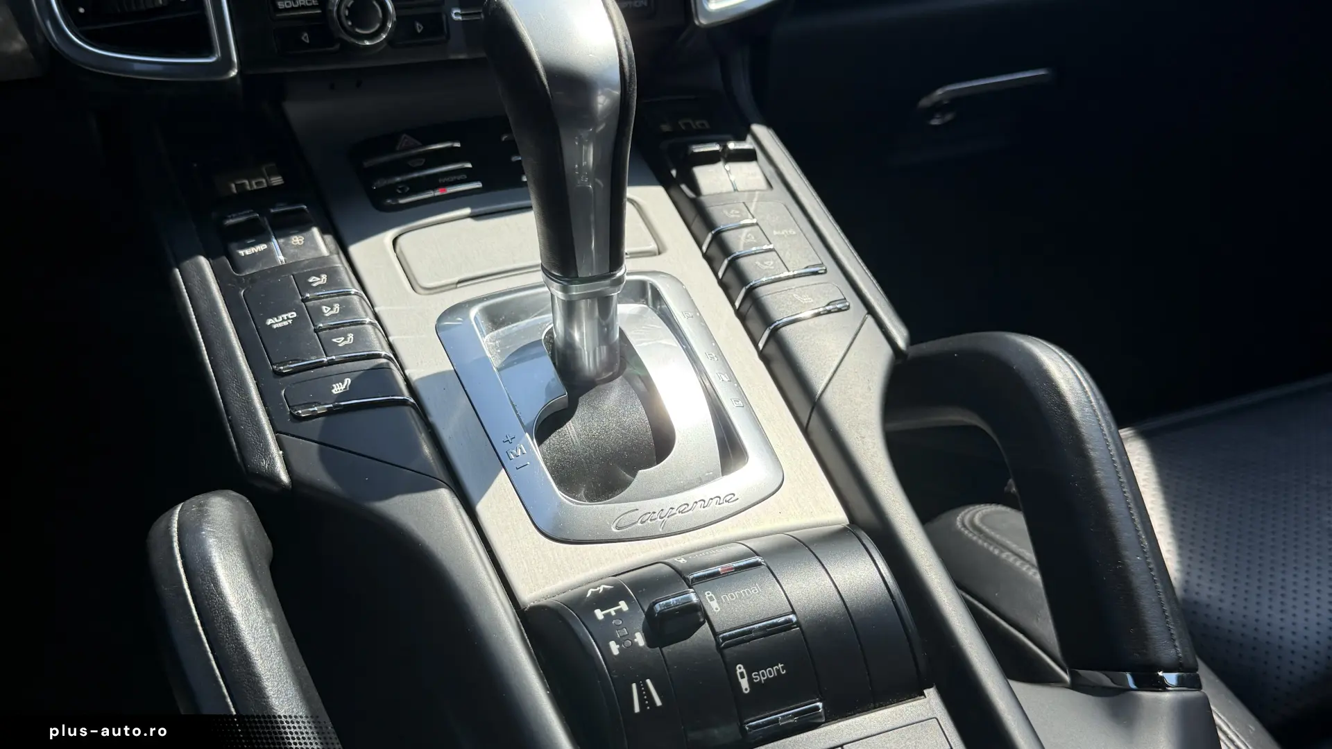 Porsche Cayenne 2012