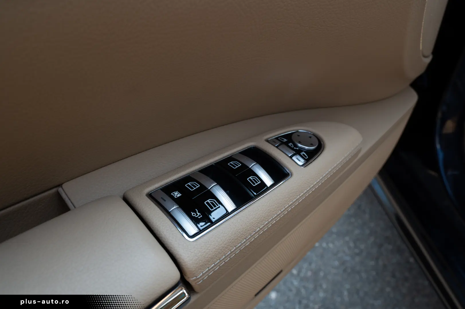 Mercedes-Benz S 500