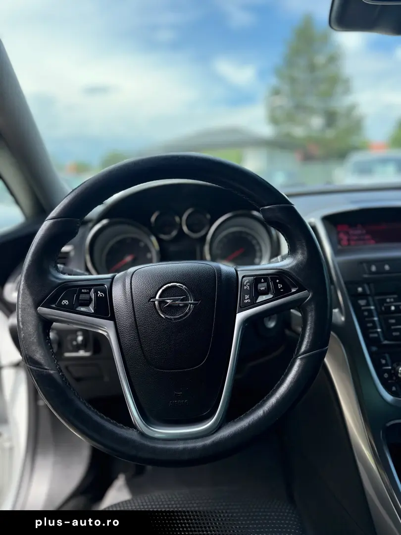 Opel  Astra  Kit OPC 2.0 d AUTOMAT