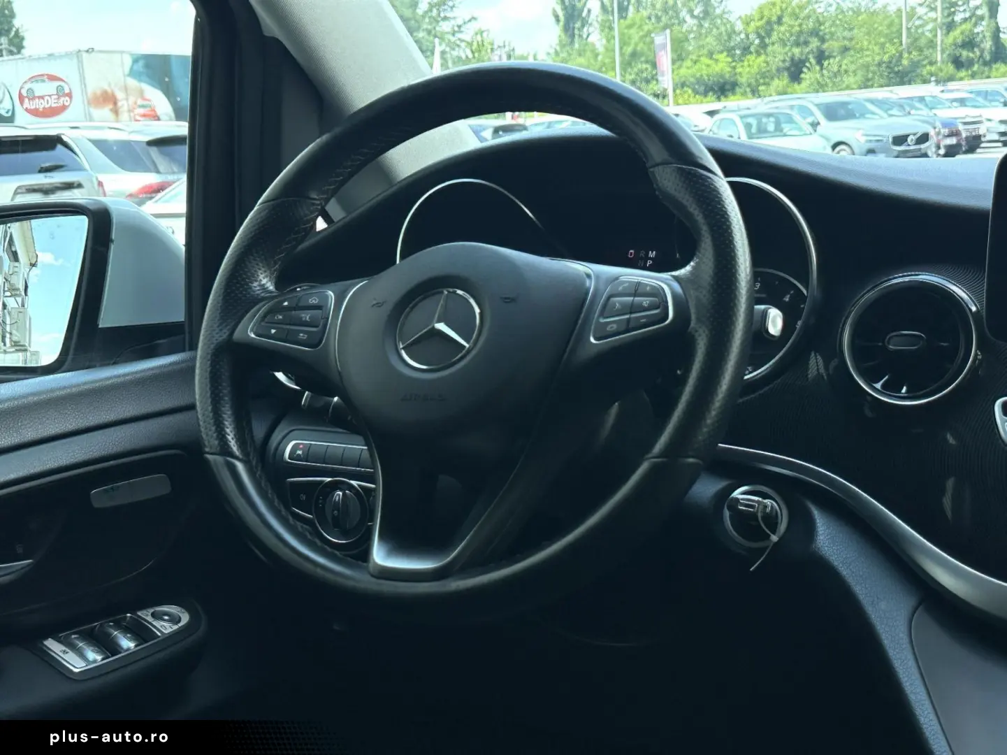 Mercedes-Benz V