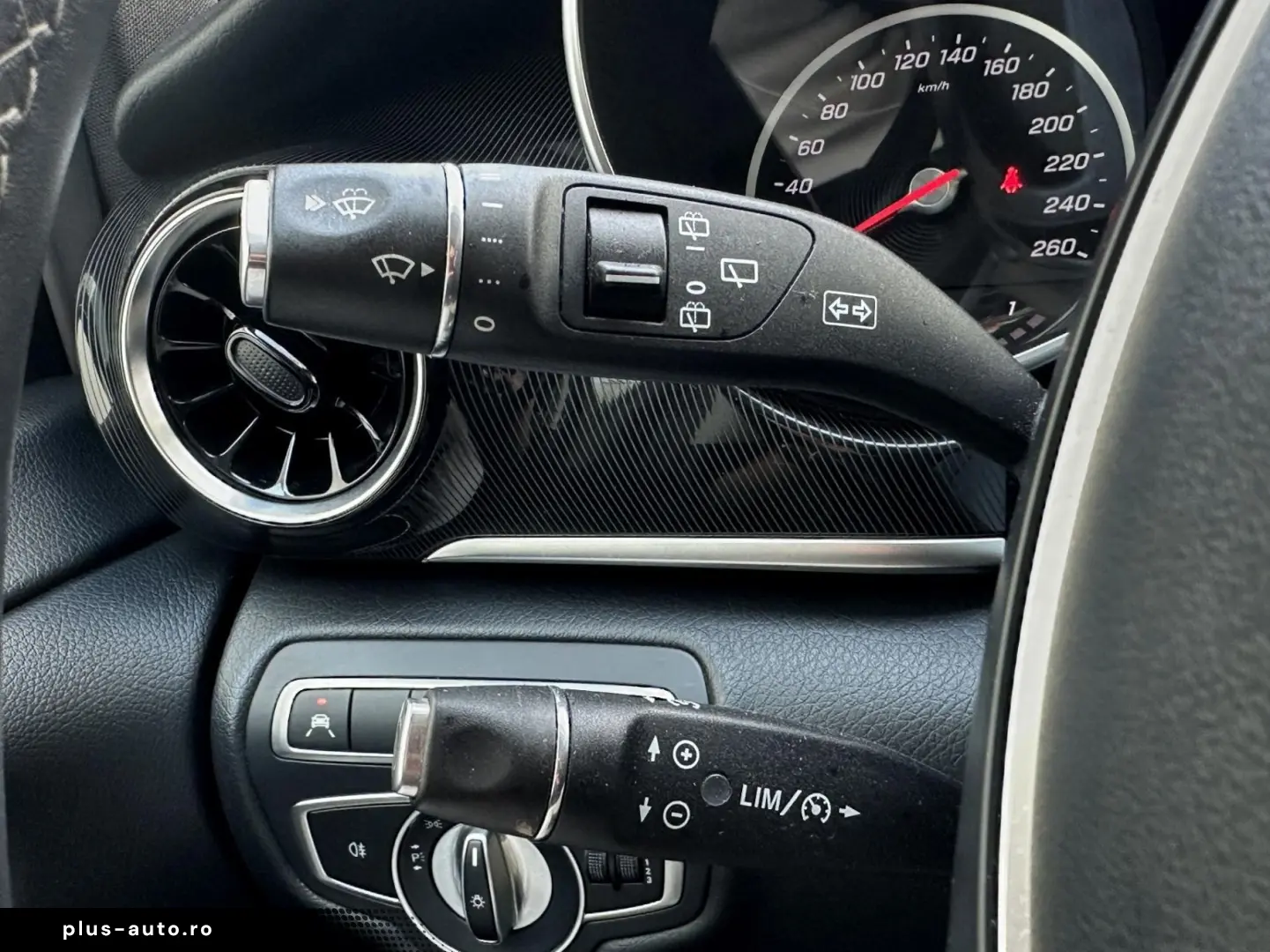 Mercedes-Benz V