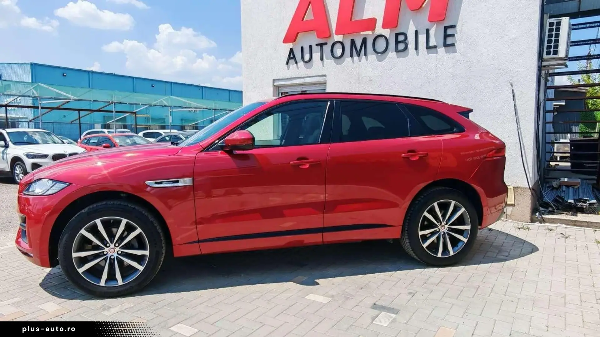 Jaguar F-Pace R-Dynamic 4x4 Diesel 2017 - Rate   Credit   Ga