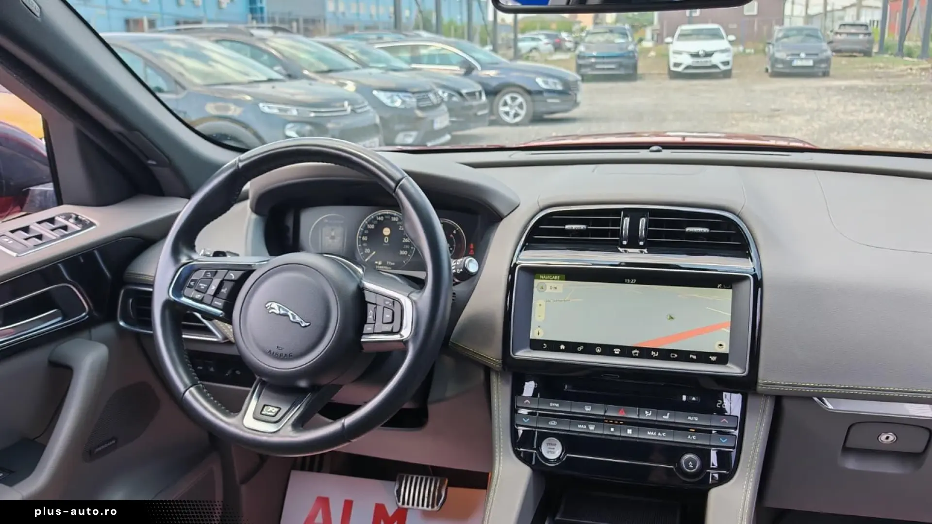 Jaguar F-Pace R-Dynamic 4x4 Diesel 2017 - Rate   Credit   Ga