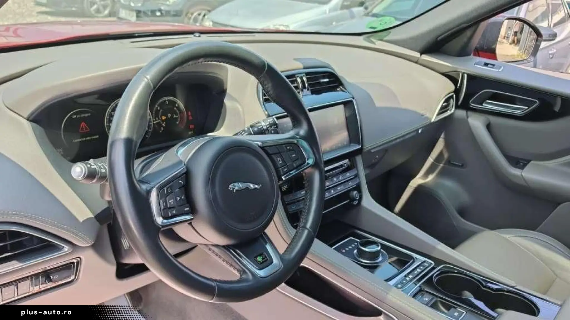 Jaguar F-Pace R-Dynamic 4x4 Diesel 2017 - Rate   Credit   Ga