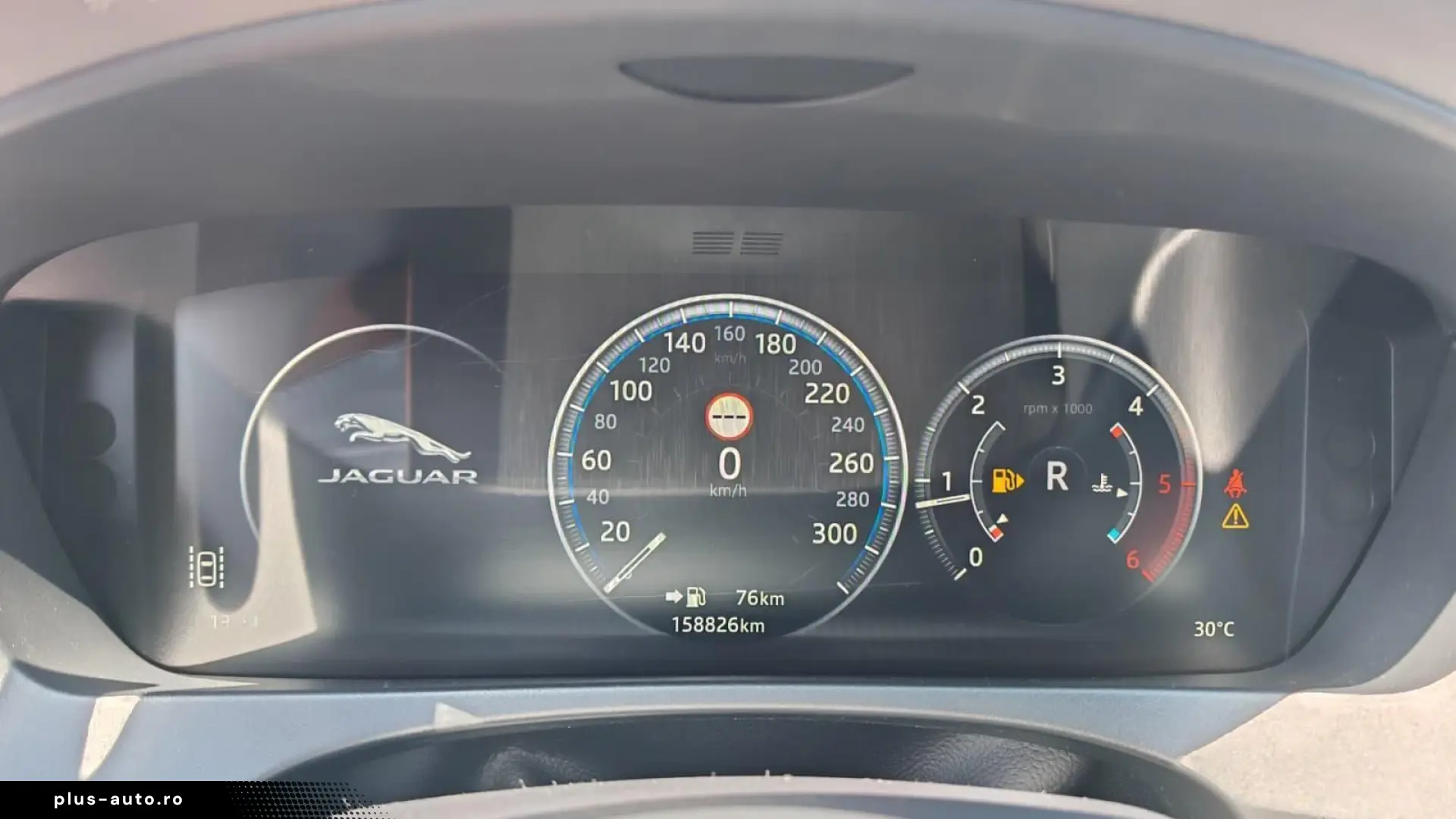 Jaguar F-Pace R-Dynamic 4x4 Diesel 2017 - Rate   Credit   Ga