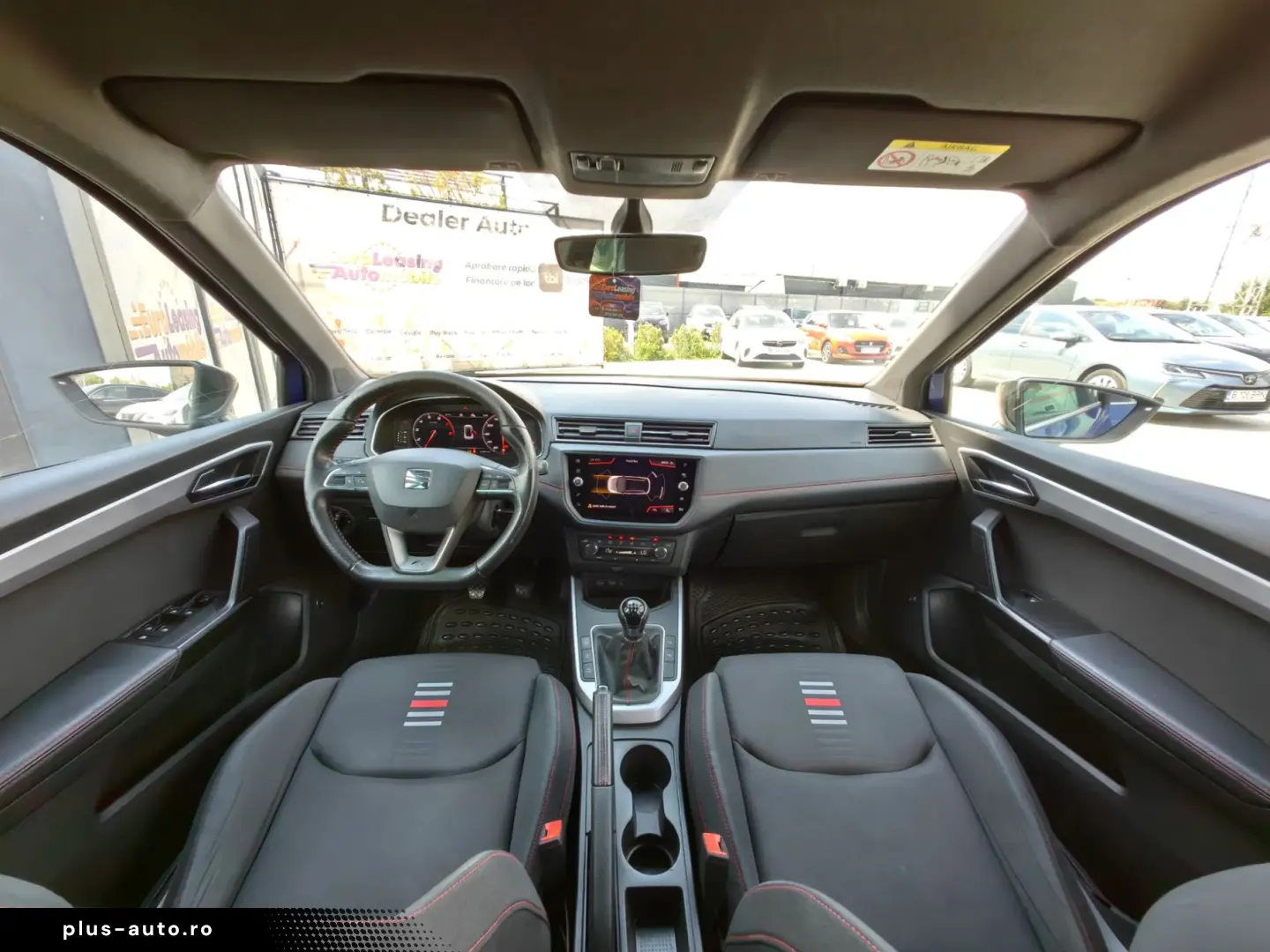 Seat Arona