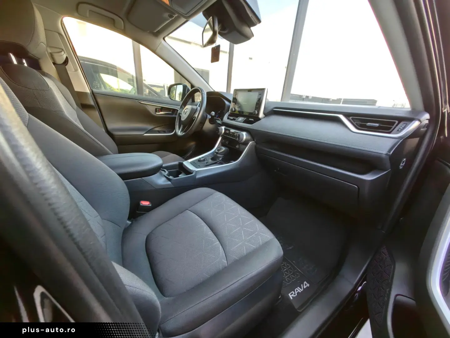 Toyota Rav-4