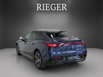 Mercedes-Benz EQE 300 AMG Exterior Panoramic