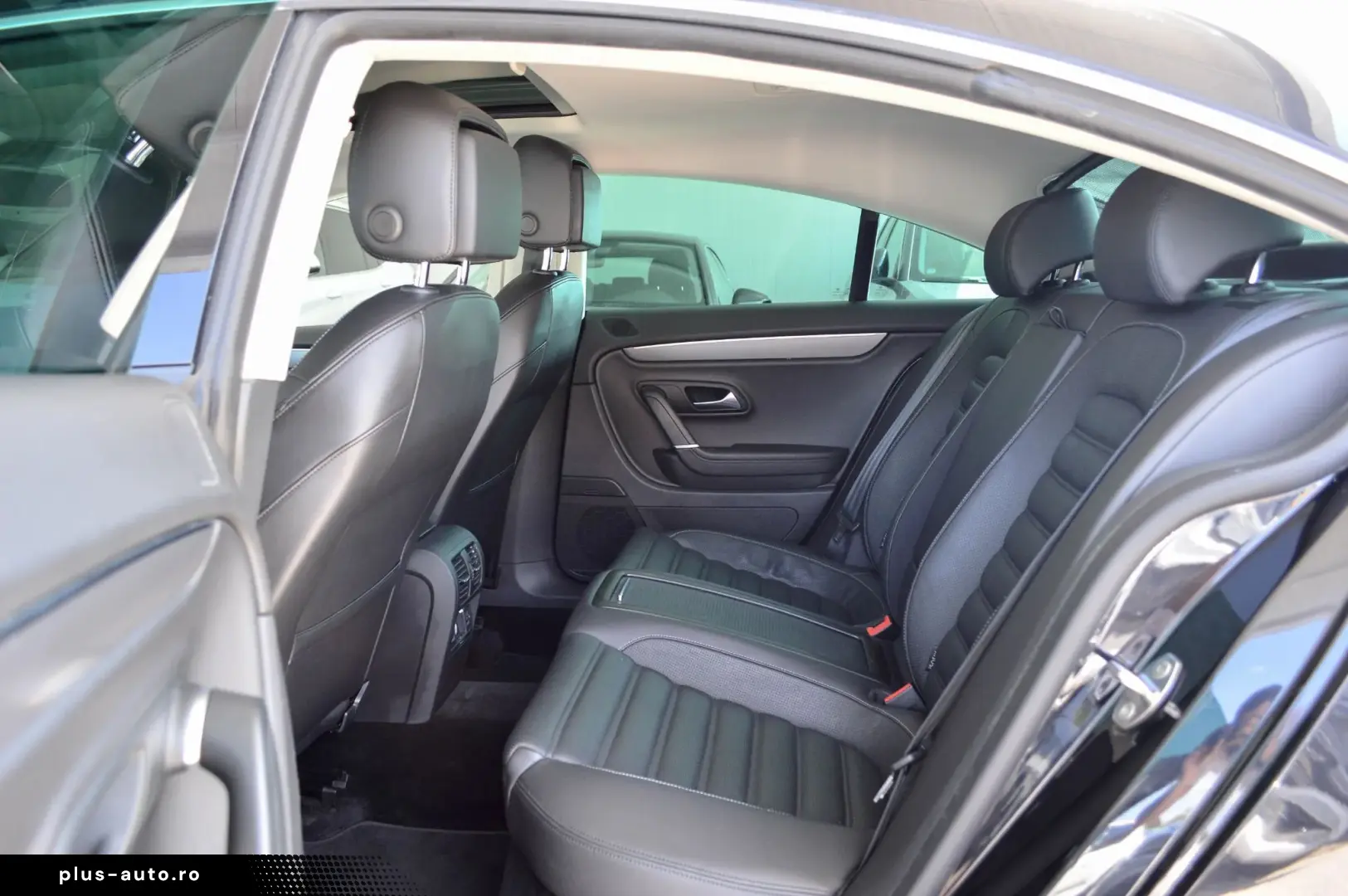 Volkswagen Passat-Cc