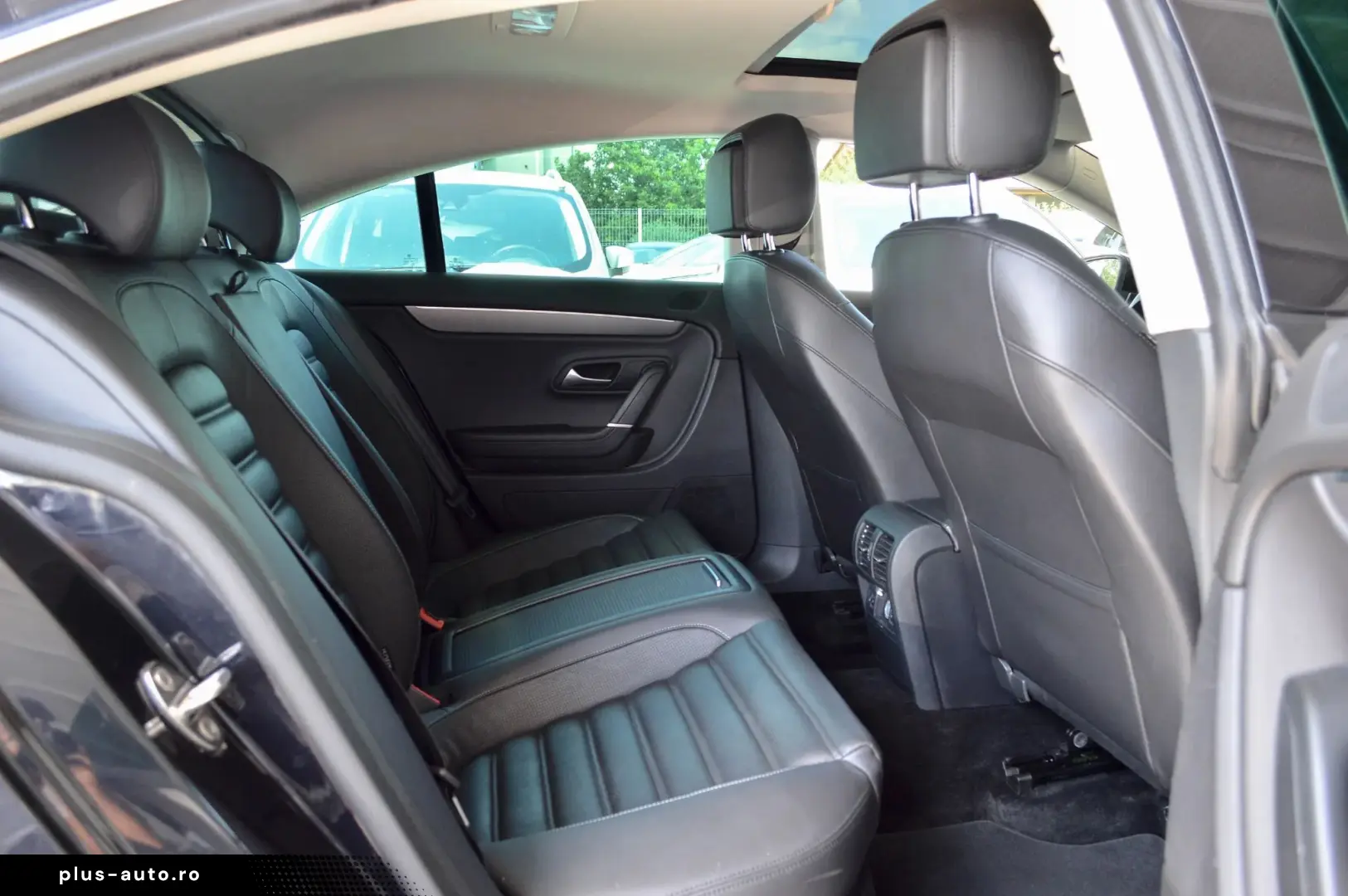 Volkswagen Passat-Cc
