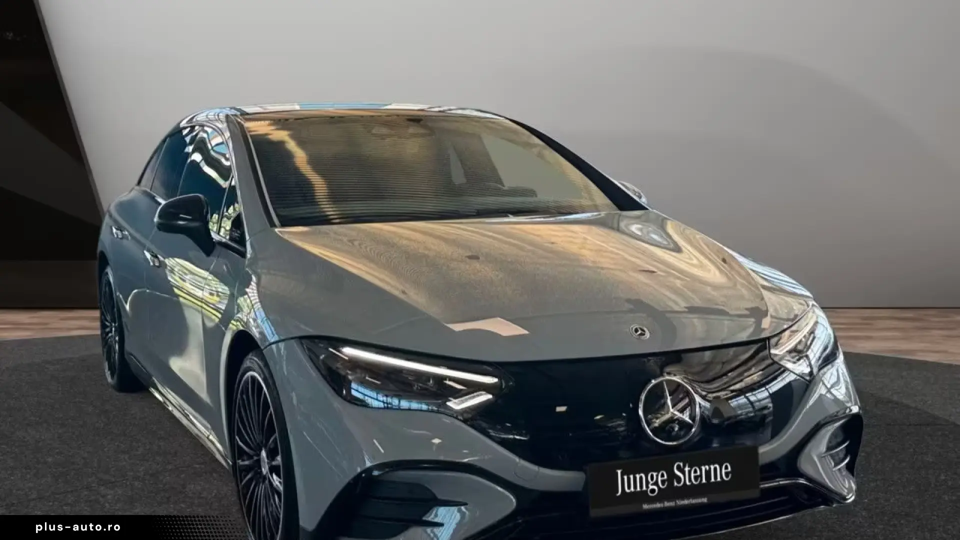Mercedes-Benz EQE 350  AMG PREMIUM PANO 21  AIRM