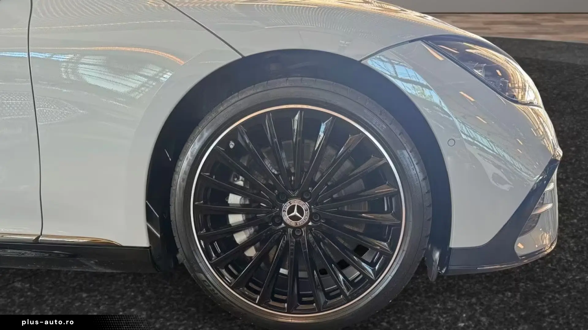 Mercedes-Benz EQE 350  AMG PREMIUM PANO 21  AIRM