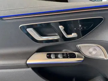 Mercedes-Benz EQE 350  AMG PREMIUM PANO 21  AIRM