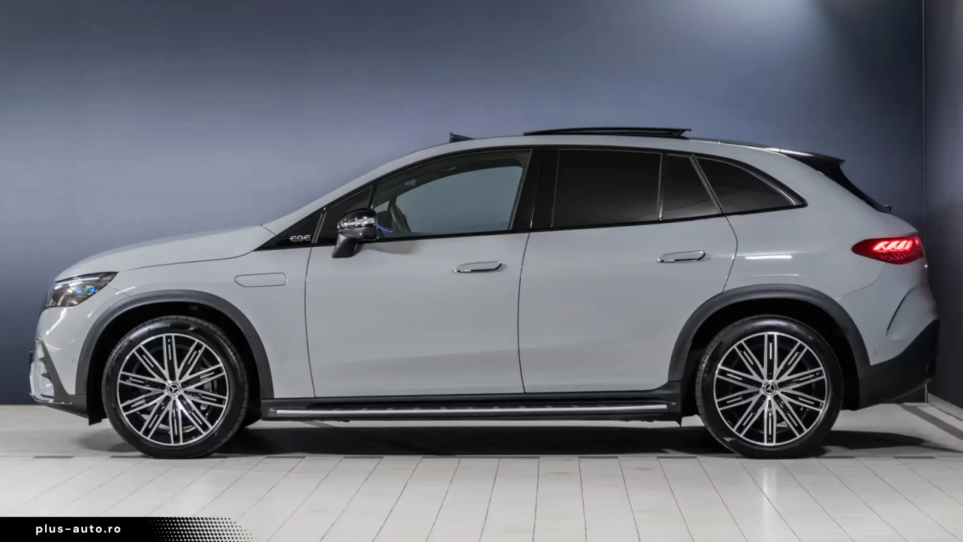 Mercedes-Benz EQE 300 AMG Pano Distro Memory 360