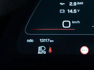 FERRARI Purosangue  ATELIER FULL CARBON MASSAGE FULL