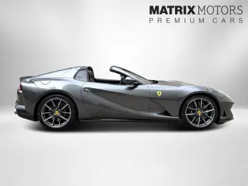 FERRARI 812 GTS LIFT Carbon Kamera Diamond Seats 360
