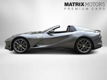 FERRARI 812 GTS LIFT Carbon Kamera Diamond Seats 360