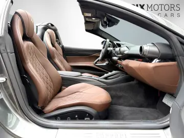 FERRARI 812 GTS LIFT Carbon Kamera Diamond Seats 360