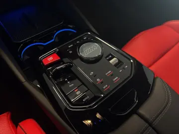 BMW M5 Limousine