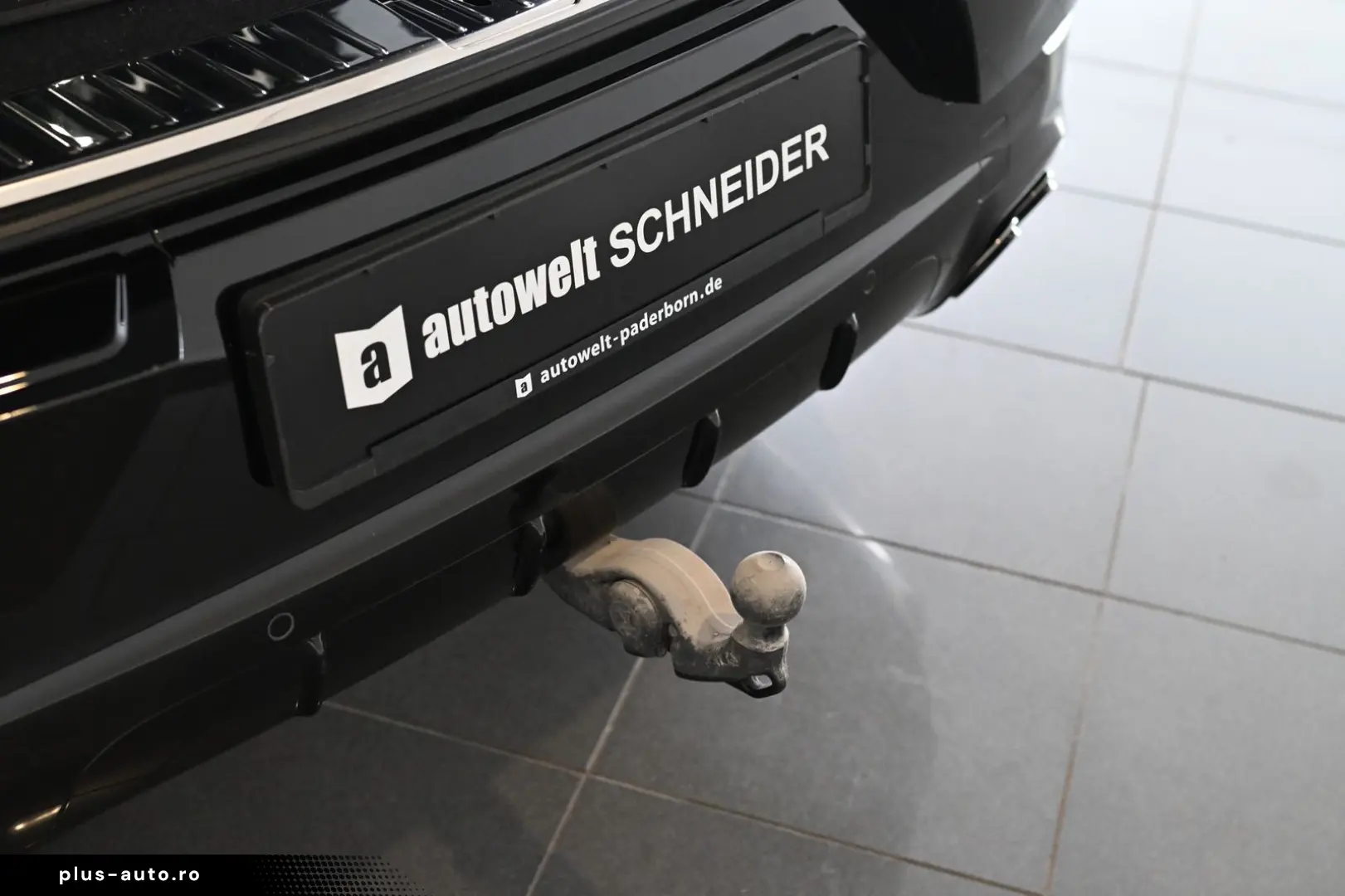 PORSCHE Cayenne E-Hybrid SportDesign AHK Pano ACC HUD 22