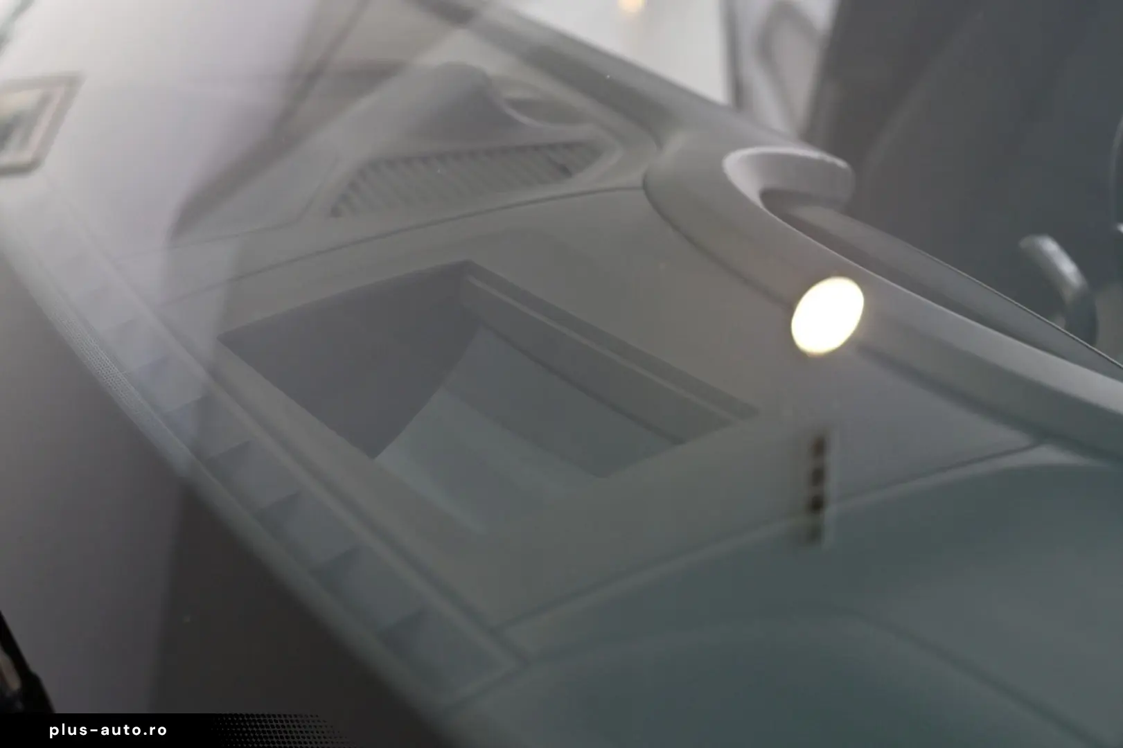 PORSCHE Cayenne E-Hybrid SportDesign AHK Pano ACC HUD 22