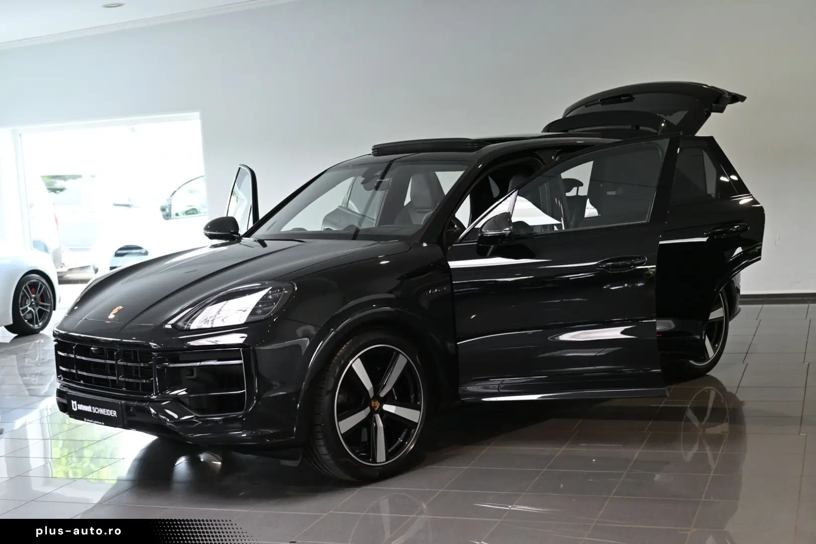 PORSCHE Cayenne E-Hybrid SportDesign AHK Pano ACC HUD 22