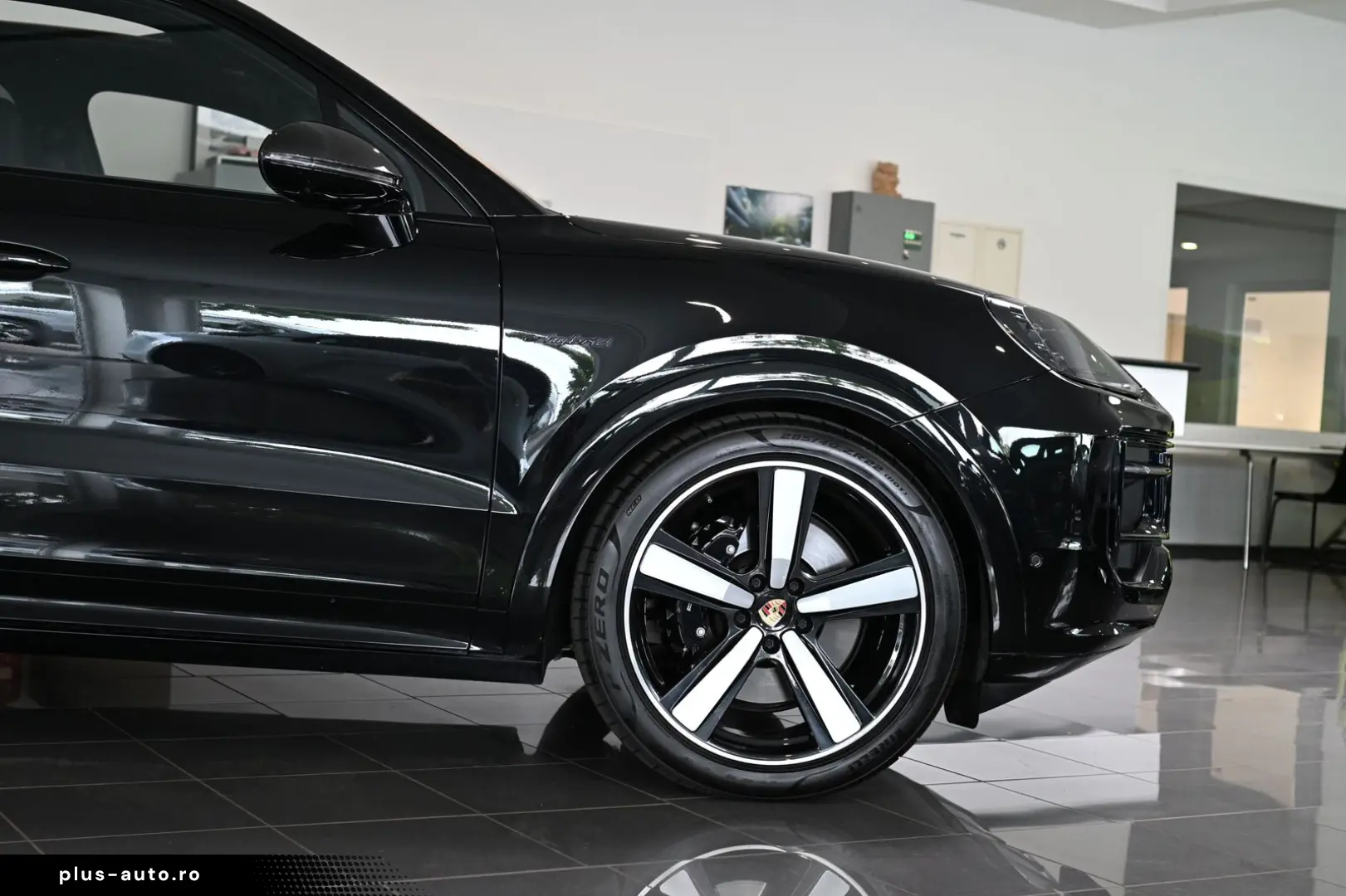 PORSCHE Cayenne E-Hybrid SportDesign AHK Pano ACC HUD 22