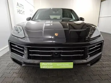 PORSCHE Cayenne ACC  BOSE  360   AHK  Panorama  Head-Up