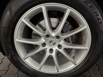 PORSCHE Cayenne ACC  BOSE  360   AHK  Panorama  Head-Up